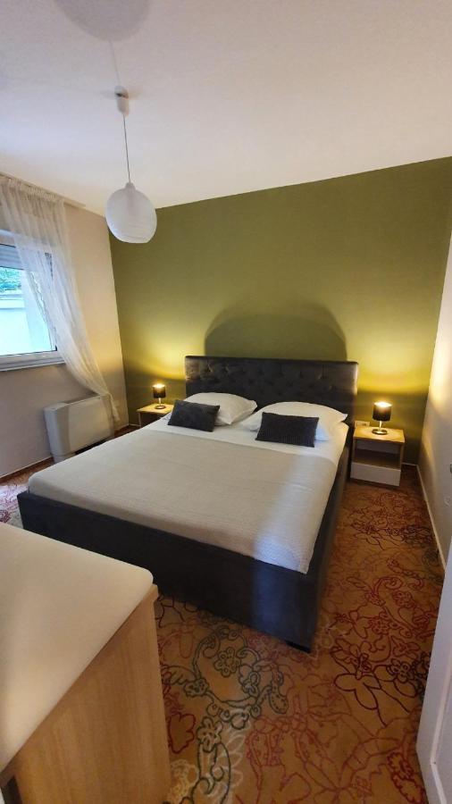 Villa Aya - With Sauna And Outdoor Swimming Pool Mostar Extérieur photo