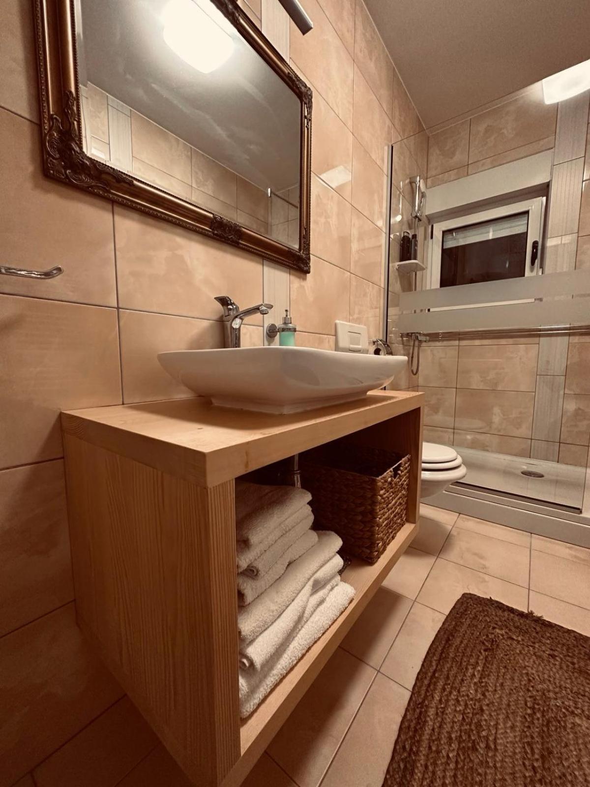 Villa Aya - With Sauna And Outdoor Swimming Pool Mostar Extérieur photo