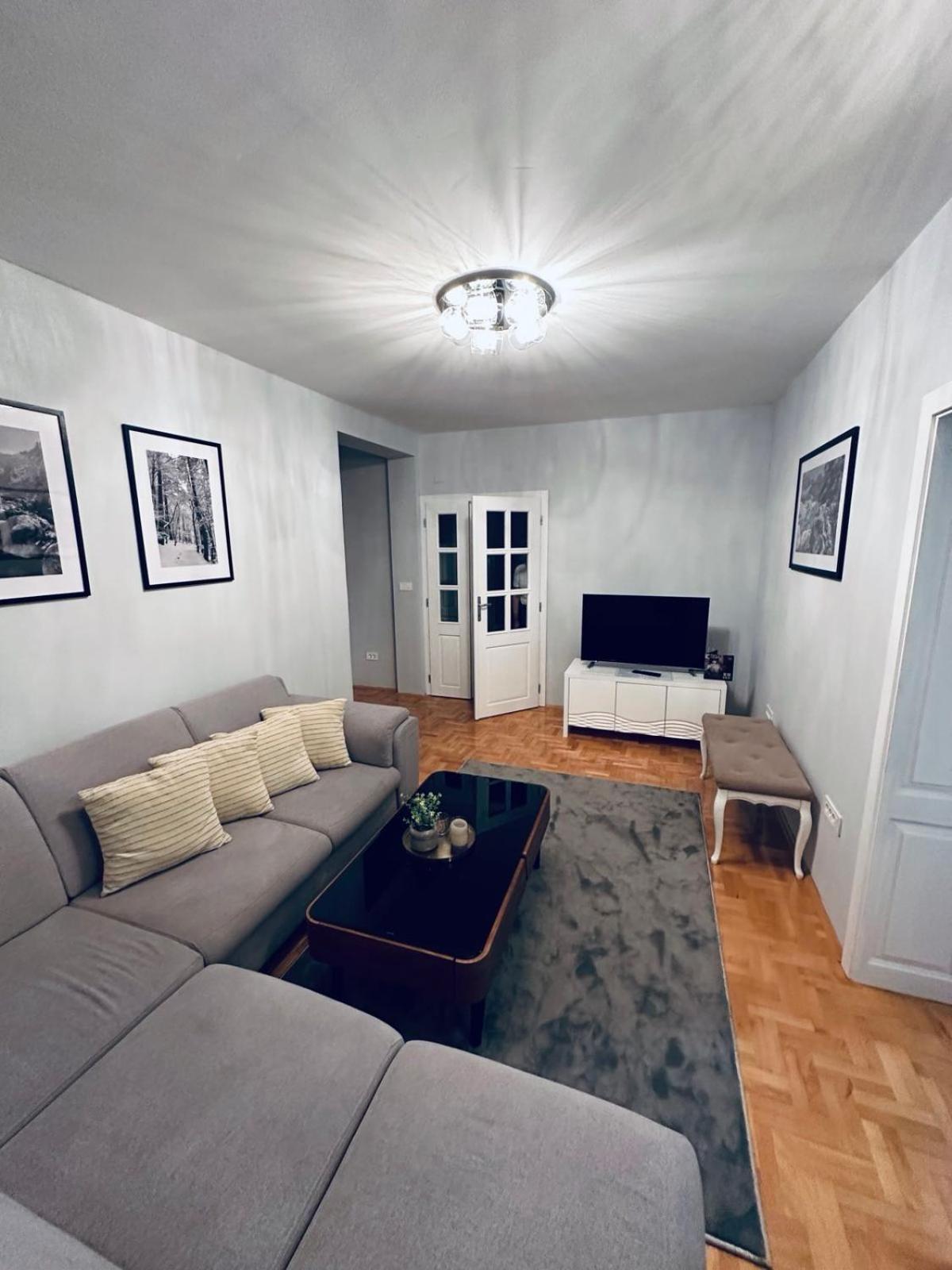 Villa Aya - With Sauna And Outdoor Swimming Pool Mostar Chambre photo